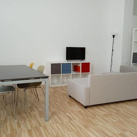 Open Space3 D'Apulia 11 Apartment Milan Luaran gambar